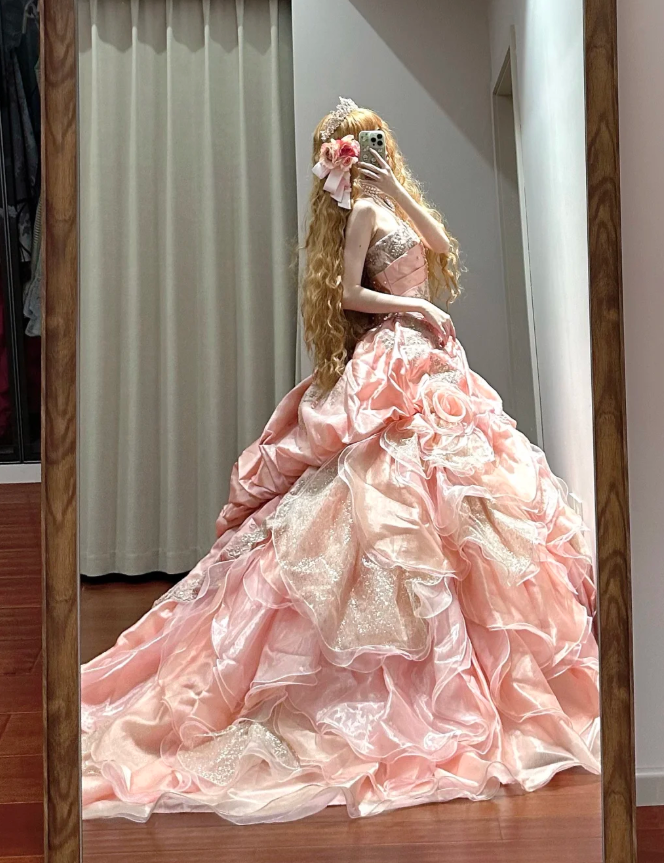 Retro Strapless Ball Gown Pink Satin Tulle Pleated Appliques Quinceanera Dress Sweet 16 Dress D1702