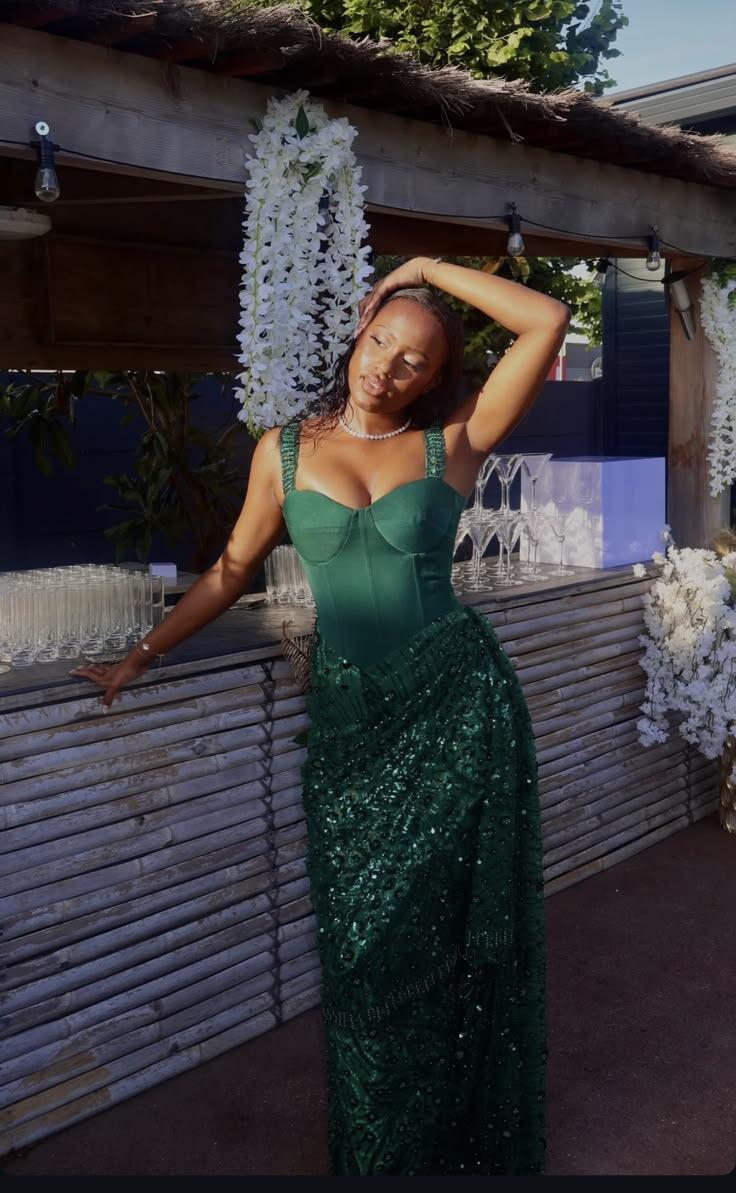 Charming Spaghetti Straps Satin Sequin Emerald Green Sheath Long Party Dress Prom Dress D5062