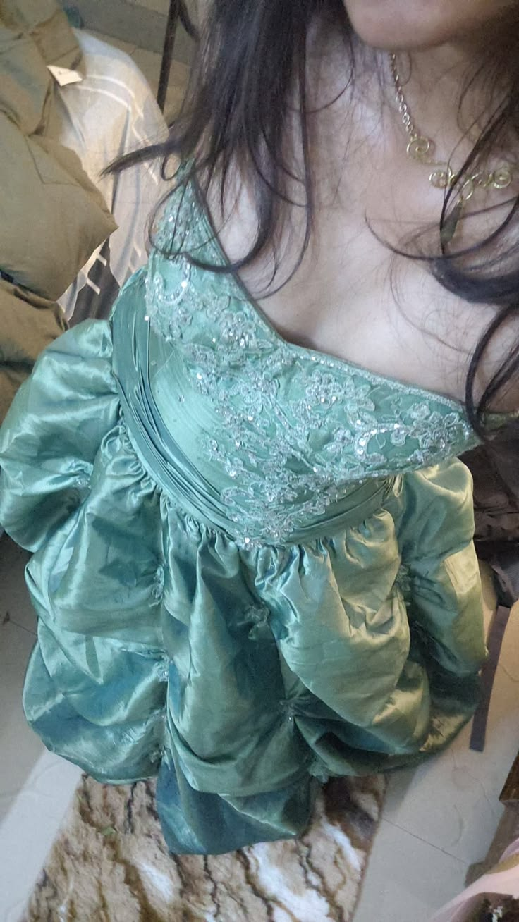 Chic Sweetheart Neck Green Satin Pleated Long Birthday Party Dress Evening Dress D4734