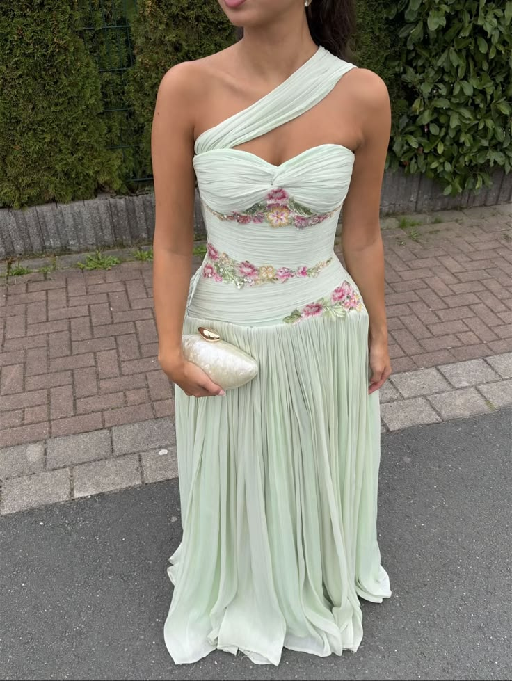 Elegant Light Green One Shoulder Chiffon Pleated Appliques Long Party Dress Evening Dress D5102
