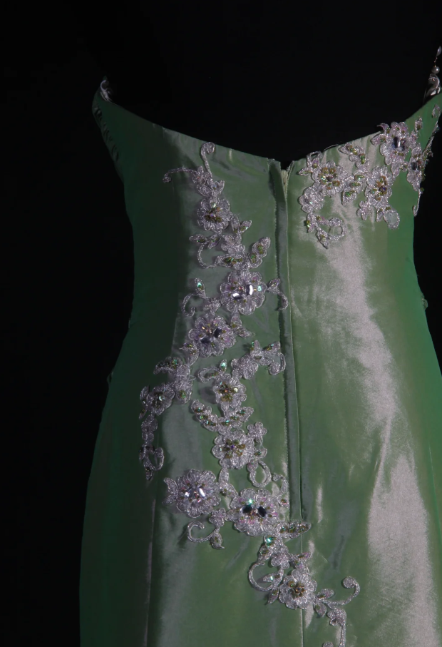 Pretty Strapless Green Satin Beaded Appliques Party Dress Long Mermaid 20th Birthday Outfits D2227