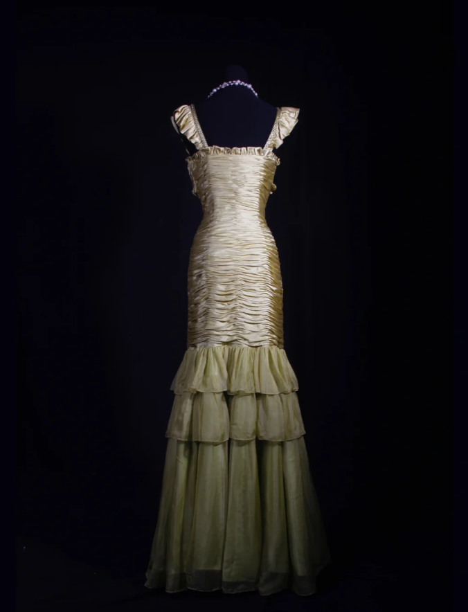 Chic Yellow-Green Satin Pleated Mermaid Long Party Dress Evening Gown D2255