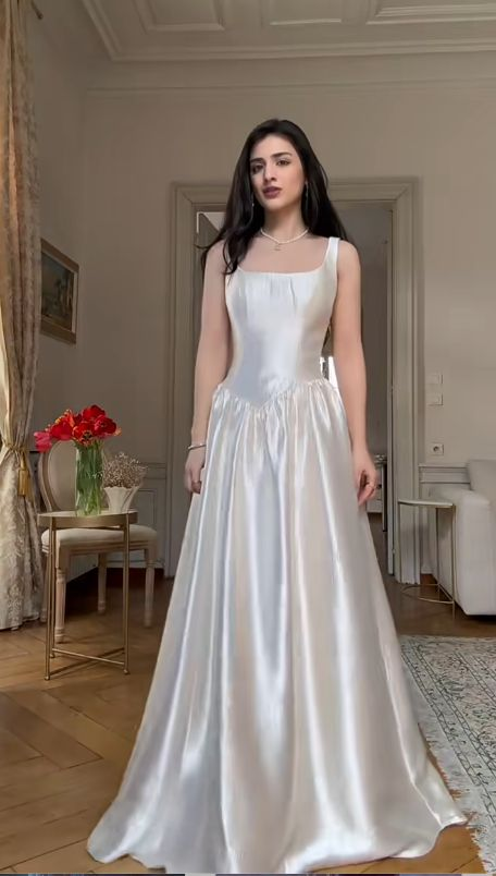 Pretty White Square Neck Satin Long Wedding Dress Bridal Dress D965