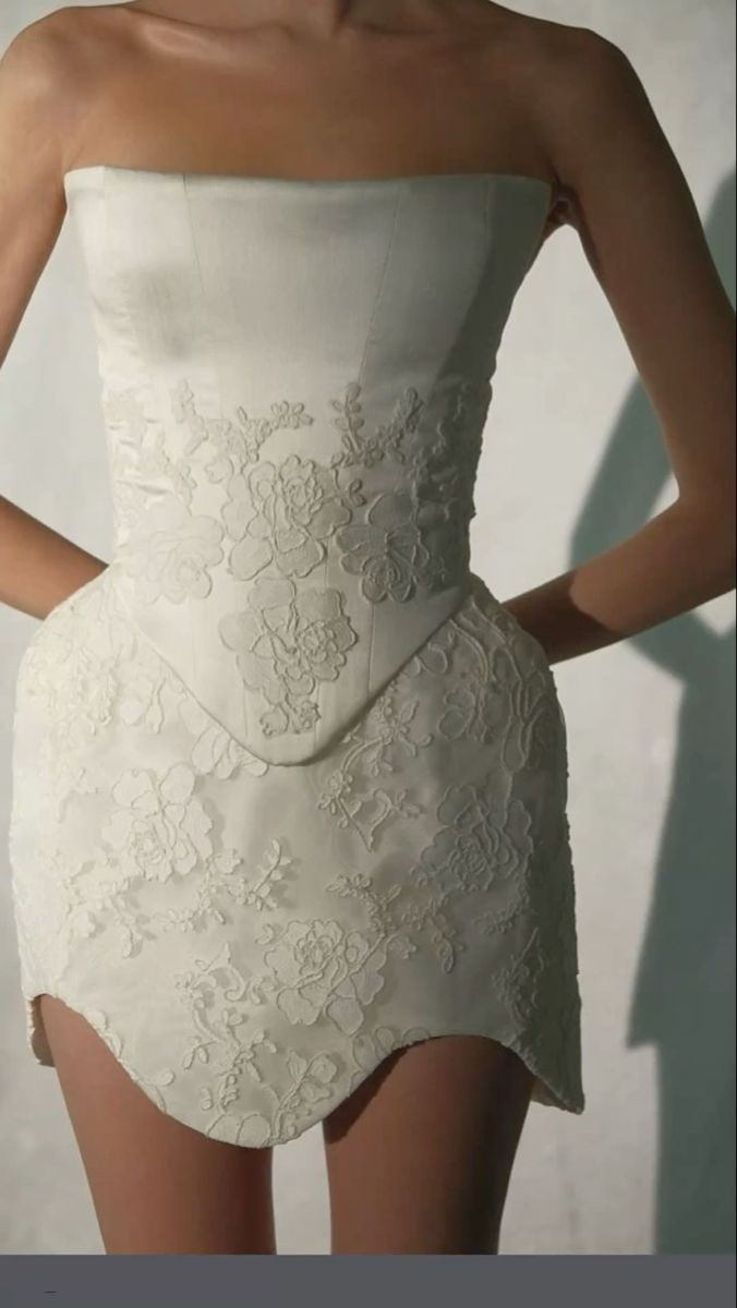 Charming Strapless Satin Lace Appliques White Short 20th Birthday Outfits Formal Homecoming Dress D445