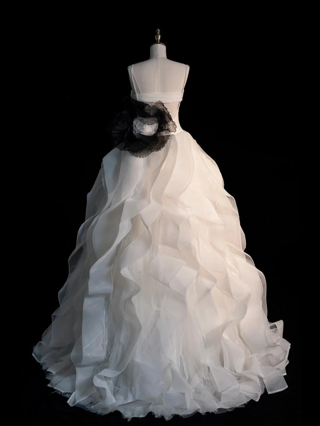 Beautiful Ball Gown Spaghetti Strap White Tulle Long Prom Dresses Evening Gowns D4827