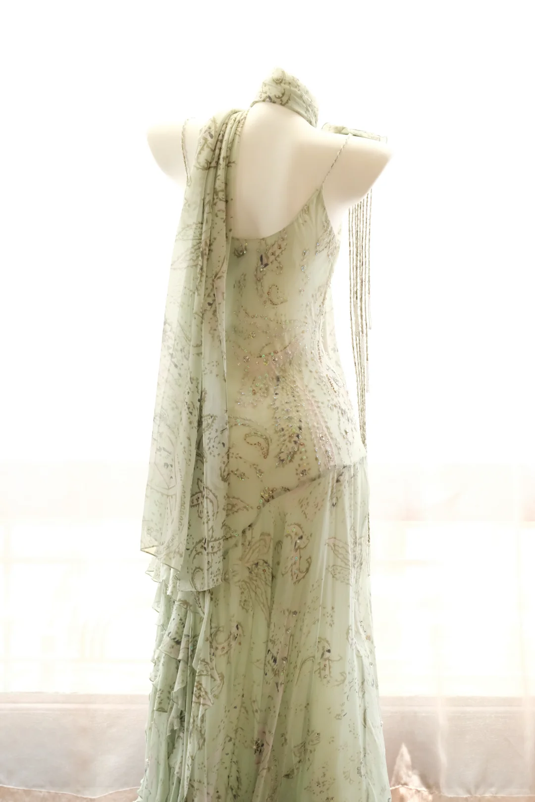 Elegant Spaghetti Straps Chiffon Beaded Ruffle Mermaid Evening Dress Mint Green Long Prom Dresses D2713