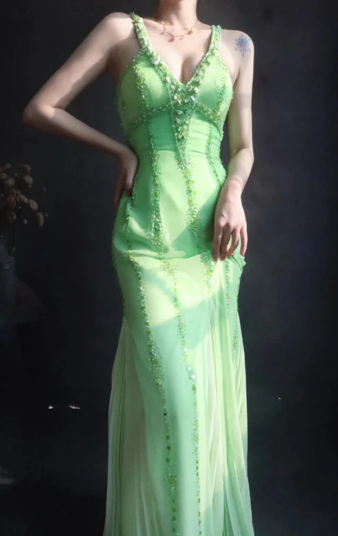 Classy V Neck Green Chiffon Beaded Mermaid Long Party Dress Evening Gown D1903