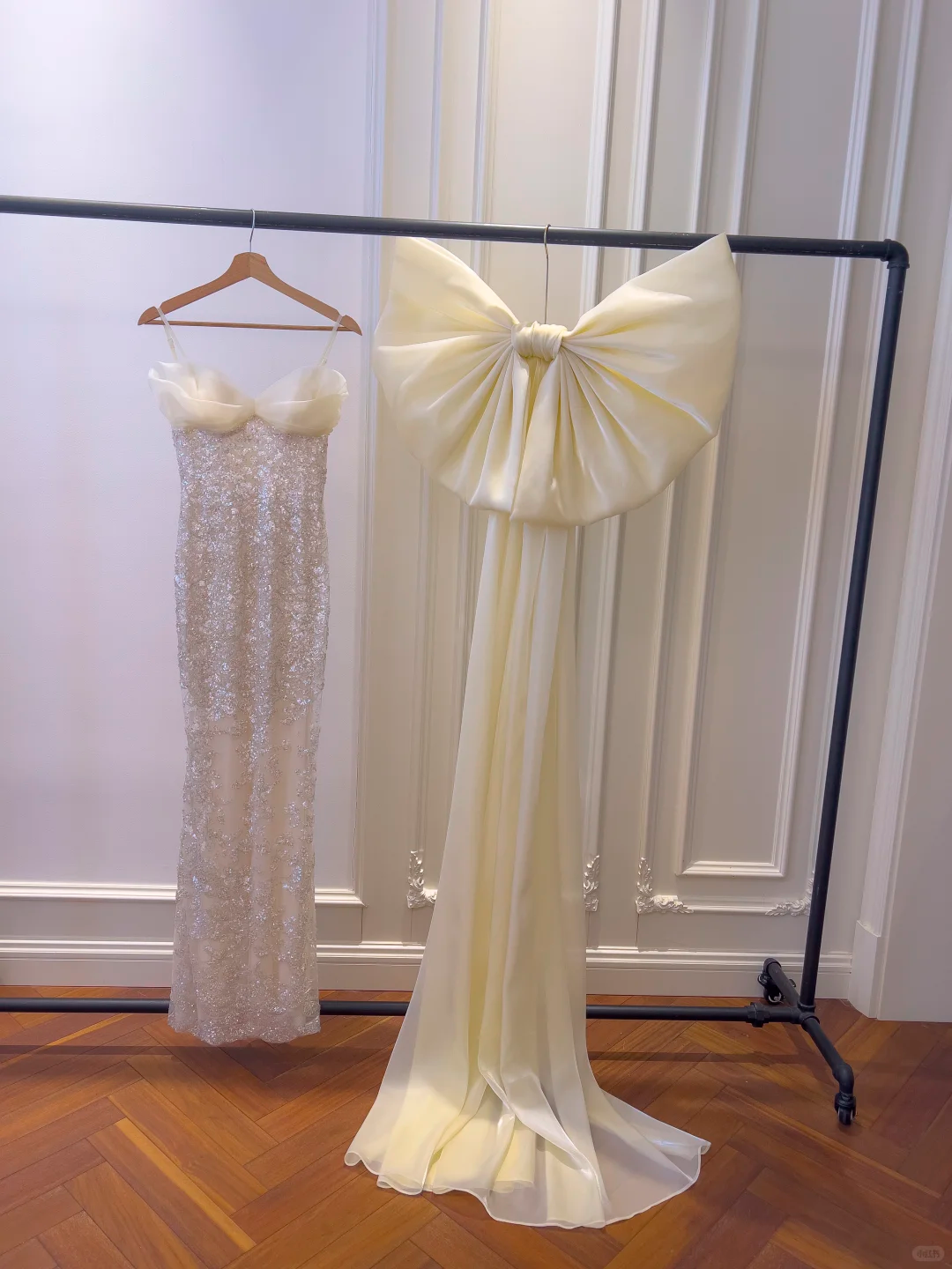 Elegant Pastel Yellow Sequin Mermaid Evening Dress,Spaghetti Straps Long Prom Dress With Bow D2941