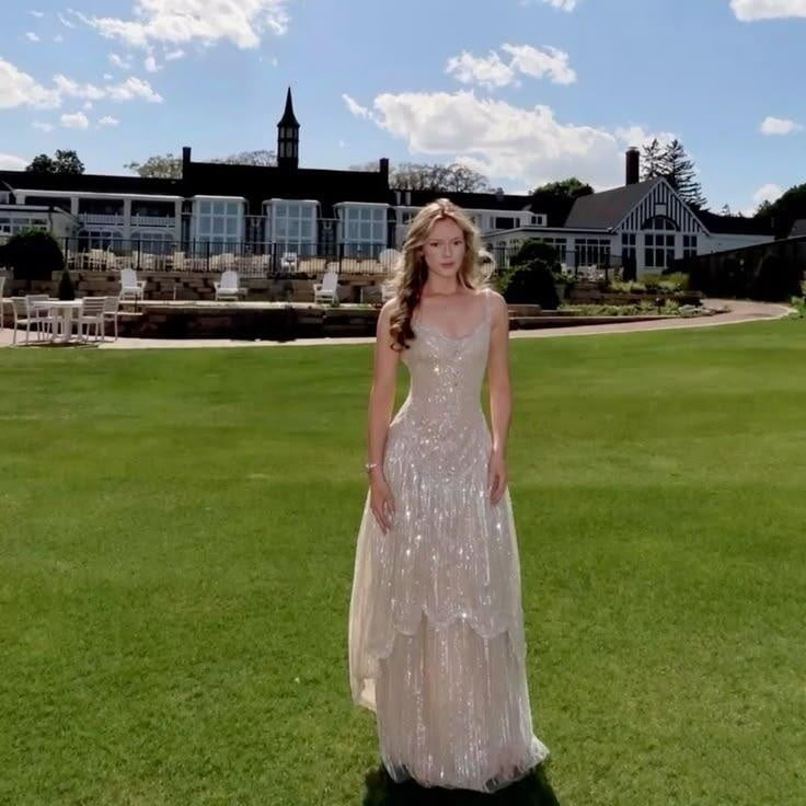 Glitter Spaghetti Straps Tulle Beaded Long Prom Dress Light Champagne Long Birthday Party Gown D4476