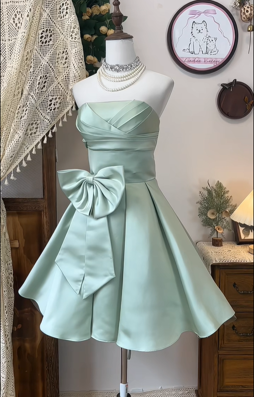 Classy Strapless Satin Bow Homecoming Dress Light Green Mini Birthday Dress S328