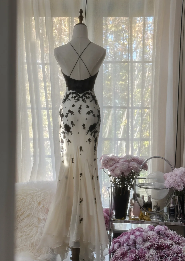 Classy V Neck Beige Chiffon Beaded Appliques Formal Wedding Guest Dress Long Mermaid Party Dress D2097