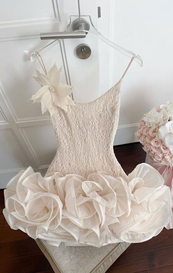 Vintage Light Apricot Spaghetti Straps Lace Tulle Mini Graduation Homecoming Dress,Short Prom Dress D3844