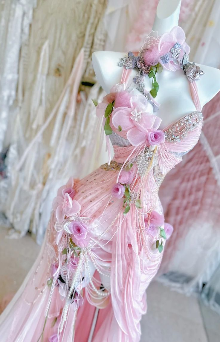 Classy Halter Pink Tulle Beaded Appliques Mermaid Long Party Dress Formal Evening Dress D1989