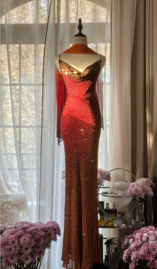 Elegant Spaghetti Straps Burgundy Chiffon Beaded Mermaid Long Party Dress Evening Gown D2095