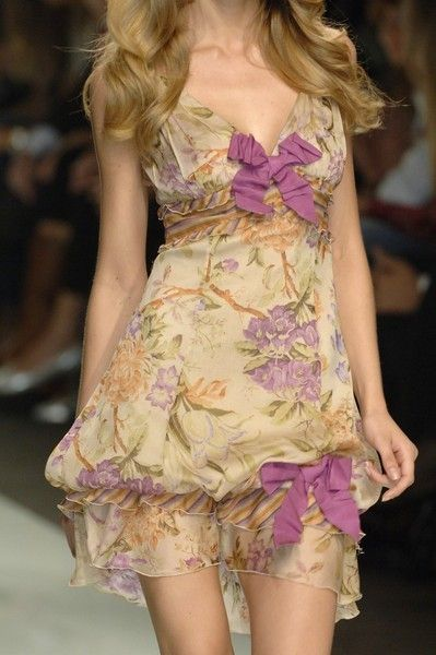 Glamorous V Neck Chiffon Printed Floral Short 16th Birthday Outfits,Formal Graduation Homecoming Dress D3848