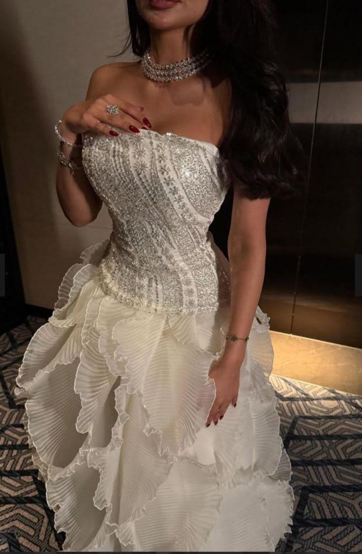 Elegant Strapless White Satin Beaded Tulle Pleated Long Party Dress Evening Dress D4586