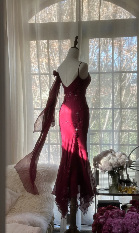 Charming Spaghetti Straps Burgundy Chiffon Beaded Mermaid Long Party Dress Birthday Prom Gown D2092