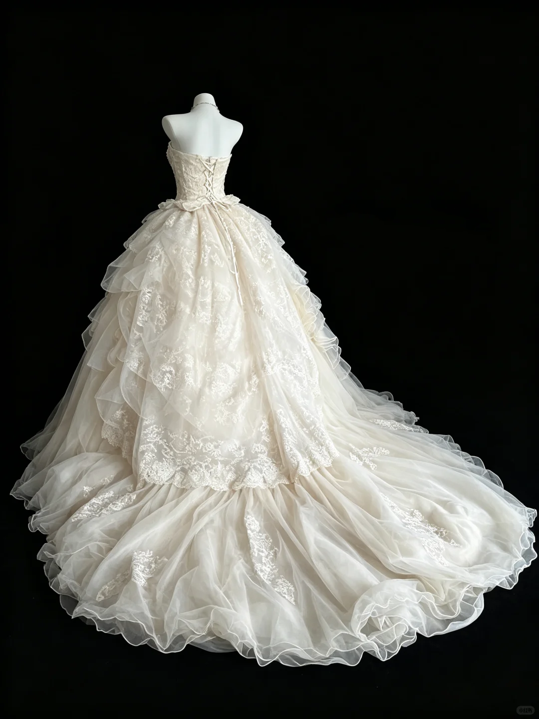 Pretty Sweetheart Neck Off White Tulle Lace Long Wedding Dress Bridal Dress D5268