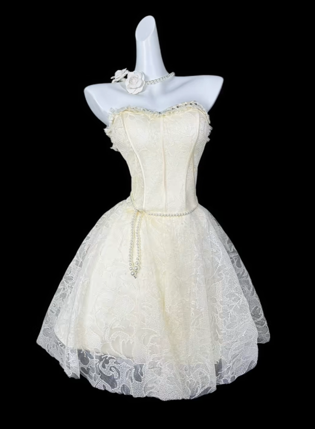 Pretty Cream Sweetheart Neck Satin Lace A Line Short Homecoming Dress Birthday Outfits D4183