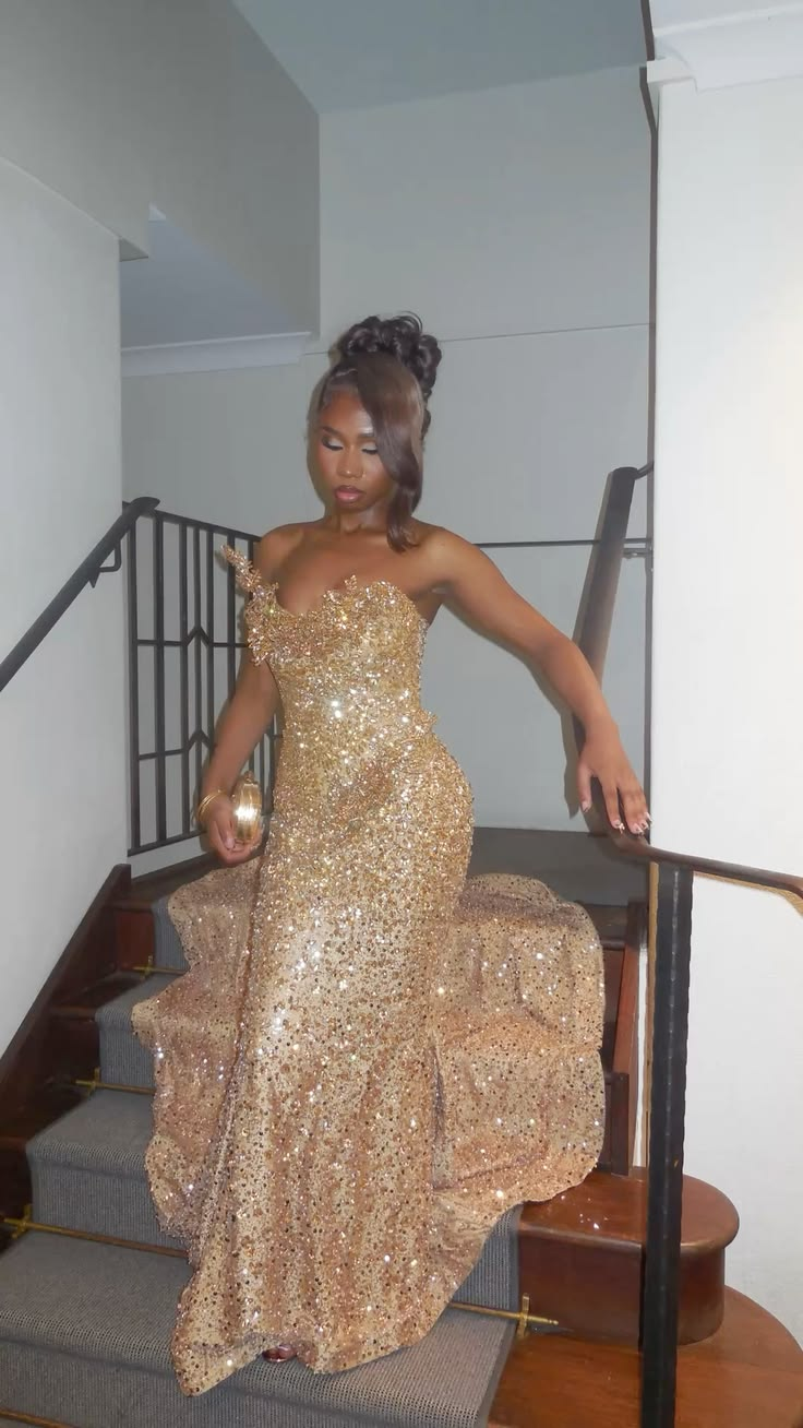 Luxurious Strapless Champagne Gold Sequin Beaded Mermaid Long Party Dress Evening Dresses D4726