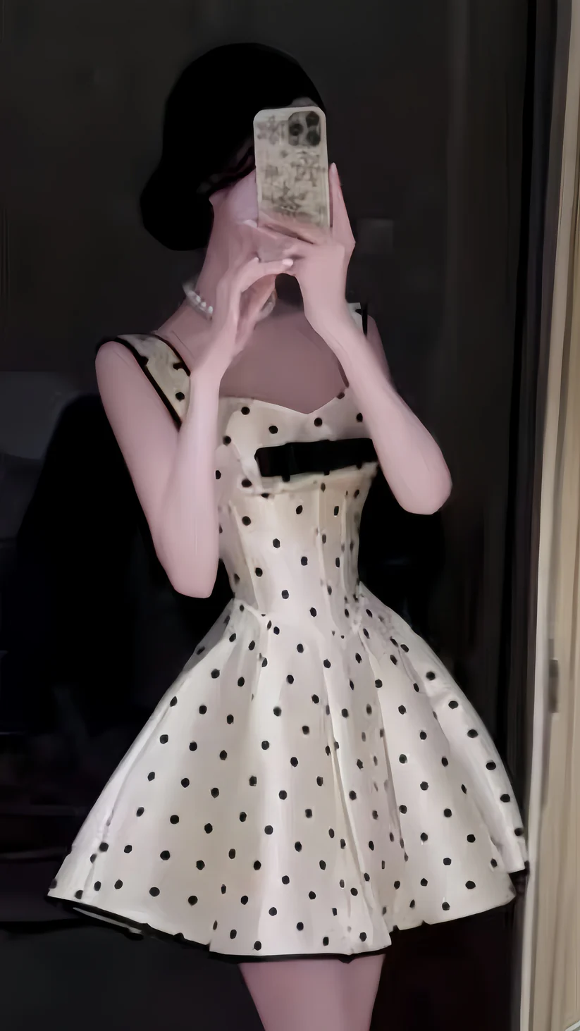 Cute White A Line Satin Short Graduation Homecoming Dress 19th Birthday Outfits D785