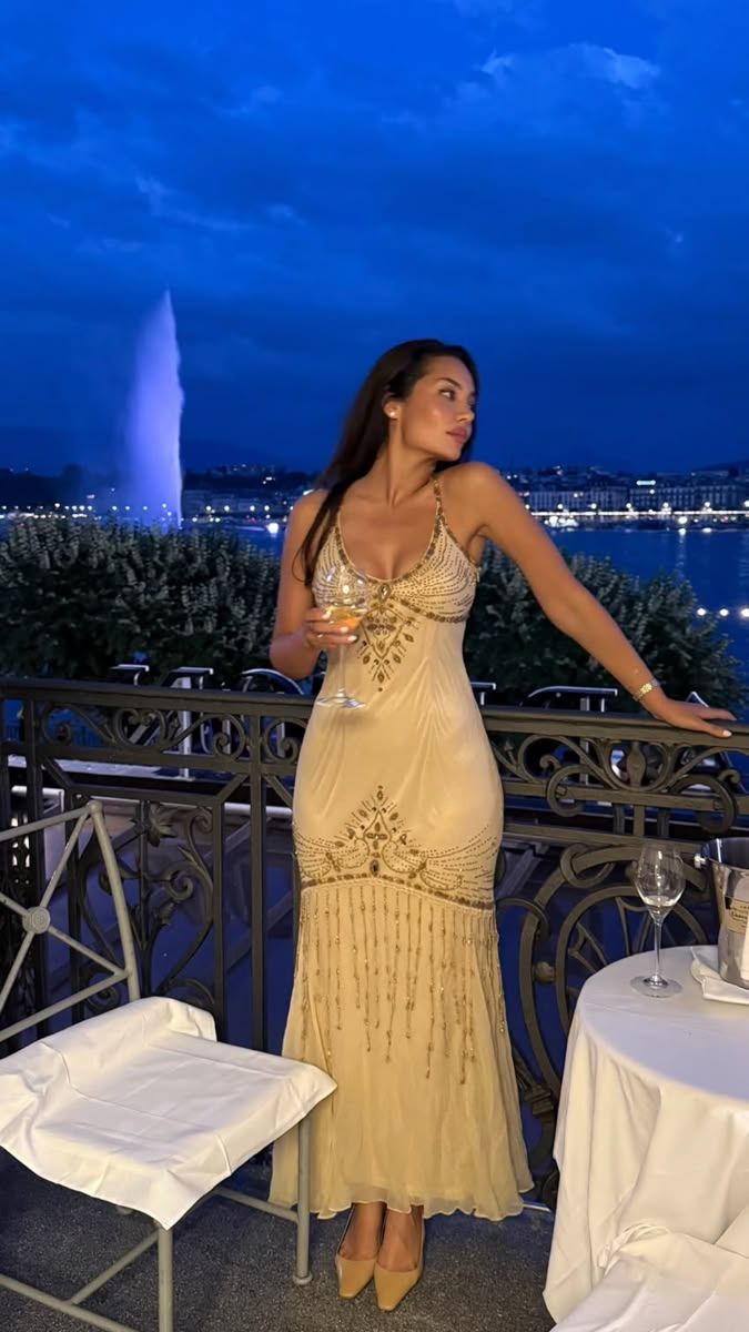 Classy Spaghetti Strap Champagne Satin Chiffon Beaded Mermaid Long Evening Dress Party Gown D4675