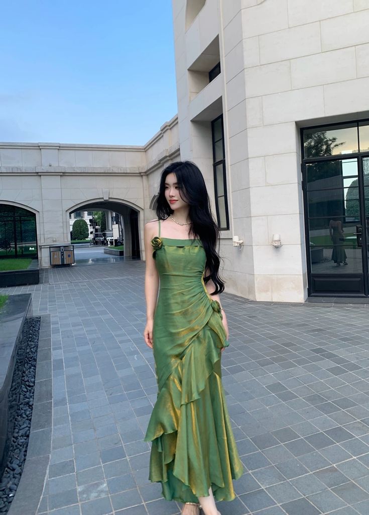 Vintage Mermaid Sweetheart Neck Pleated Green Satin Long Party Dress