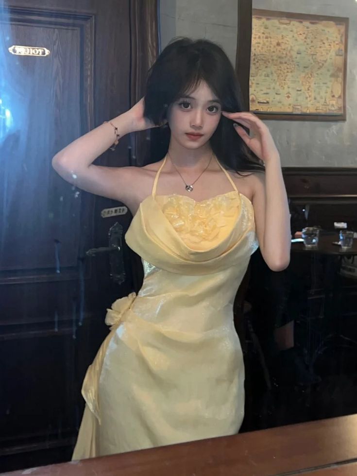 Vintage Yellow Halter Neck Floral Prom Gown Fairy Princess Prom Dress SD2955