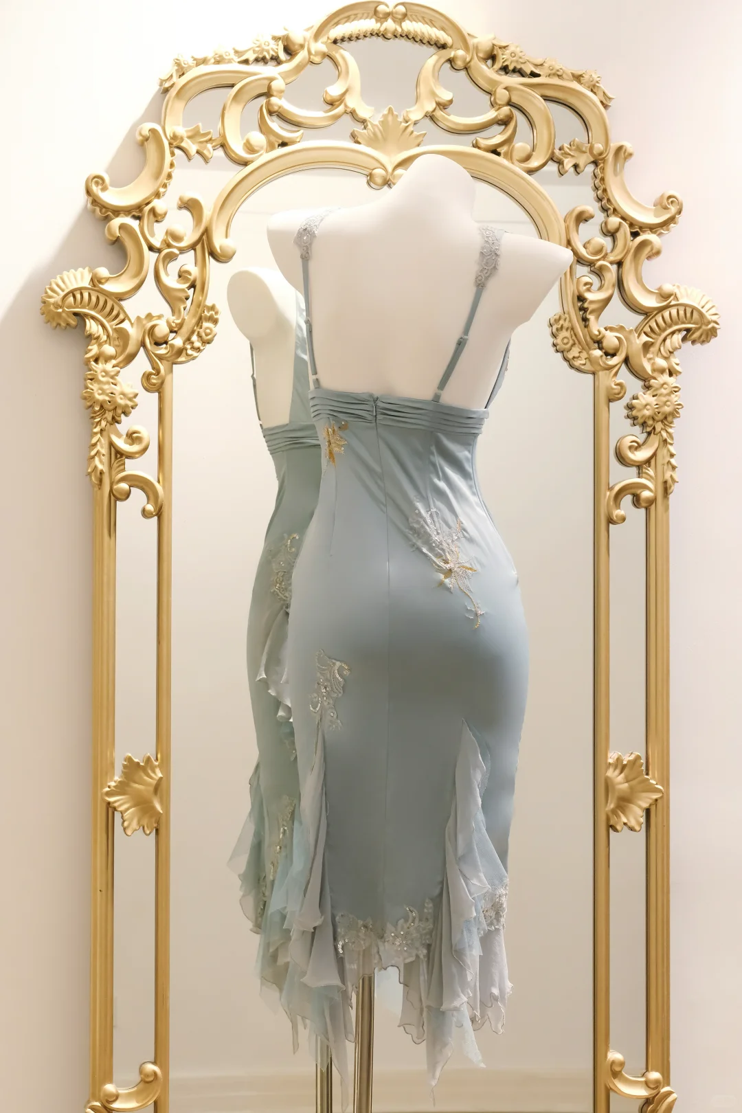 Pretty V Neck Blue Satin Embroidered Lace Sheath Knee Length Party Dress Birthday Dress D2739