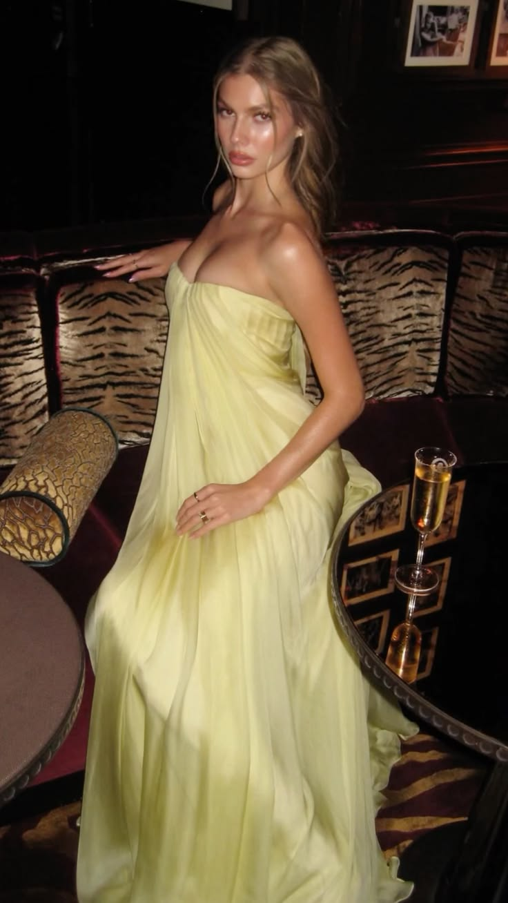 Classy Strapless Tulle Yellow Long Party Dress Evening Dresses D5111