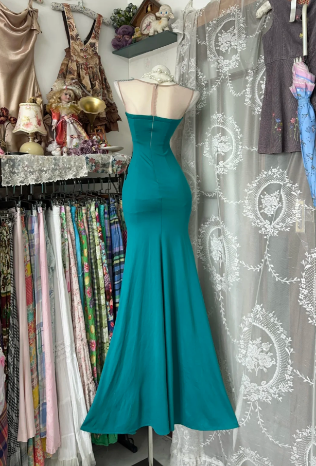 Unique Green Sleeveless Satin Lace Slit Mermaid Evening Dress Prom Gown D1245