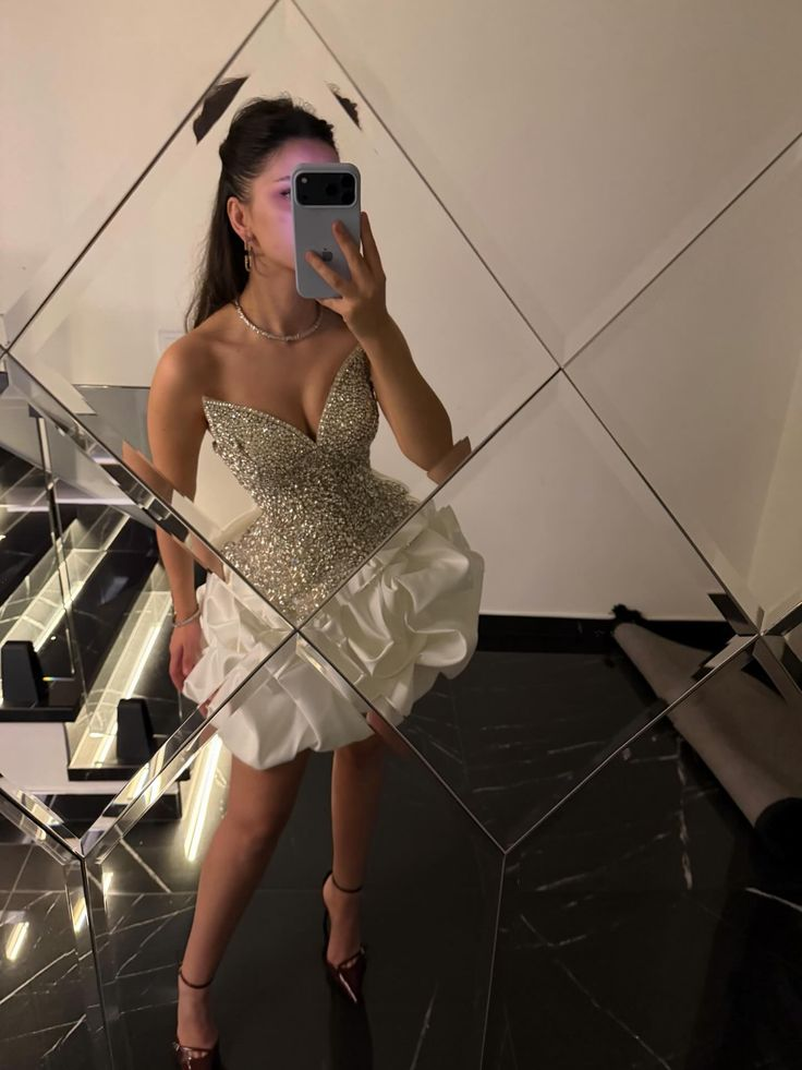 Sexy White strapless Satin Pleated Beaded A Line Short Cocktail Dress,Formal Graduation Homecoming Dress D3690