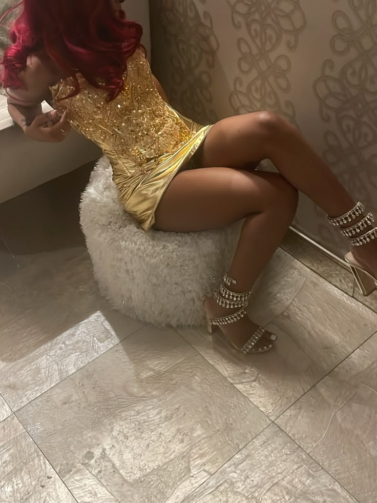 Gorgeous Strapless Satin Beaded Sheath Short Party Dress Gold Short Graduation Homecoming Dress D4630