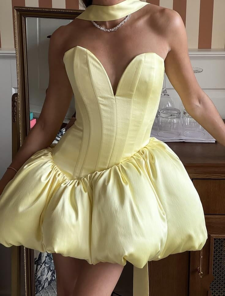 Elegant Yellow Sweetheart Neck Satin A Line Short Homecoming Dress Birthday Outfits D4034