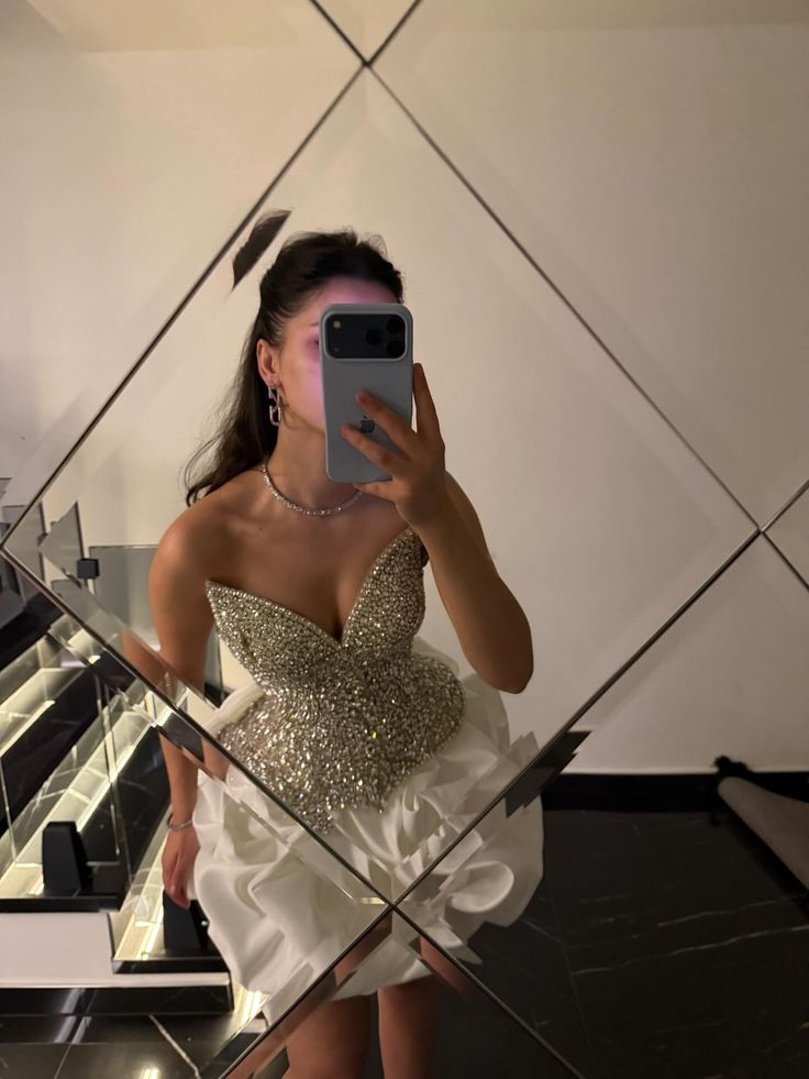Sexy White strapless Satin Pleated Beaded A Line Short Cocktail Dress,Formal Graduation Homecoming Dress D3690