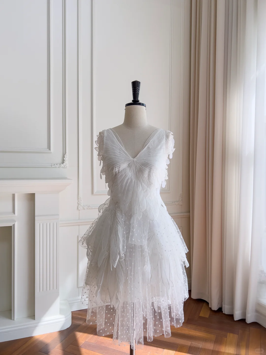 Pretty White V Neck Tulle A Line Short Homecoming Dress Birthday Outfits D2960