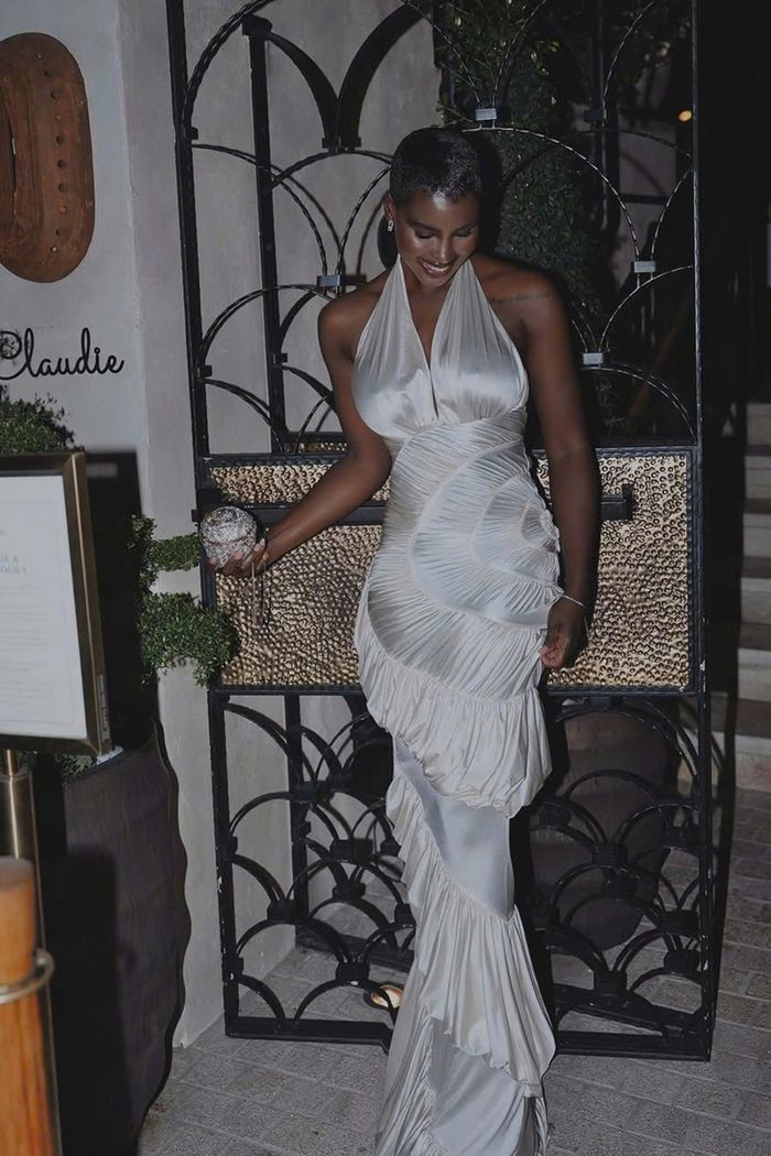 Elegant Halter Ivory Satin Pleated Ruffled Mermaid Long Evening Dress Prom Gown D4816