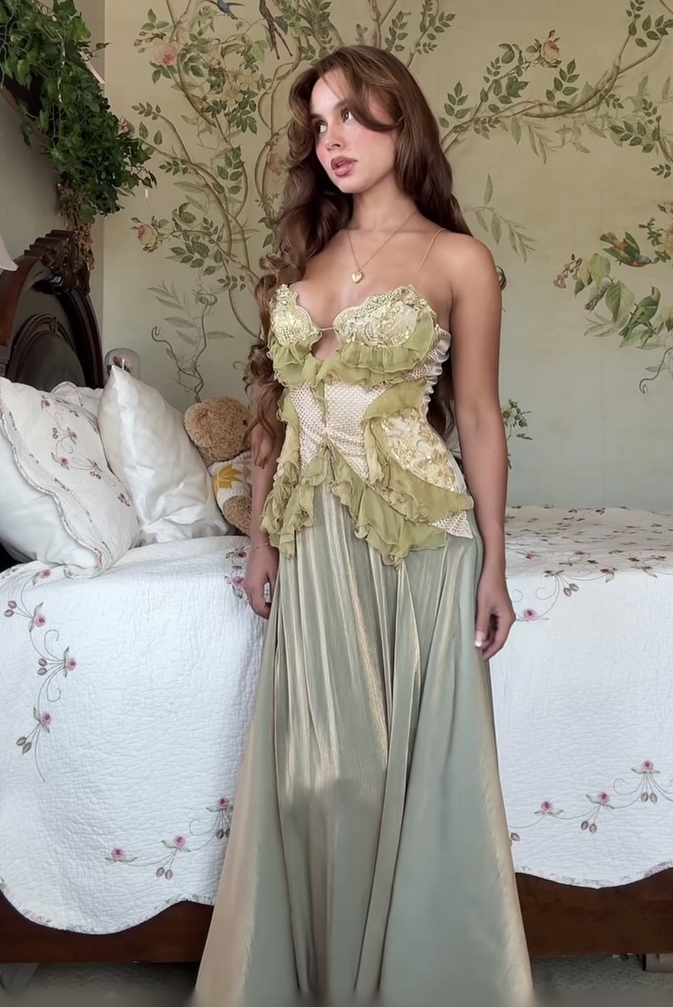 Vintage Spaghetti Straps Green Satin A Line Long Party Dress Evening Dresses D4920