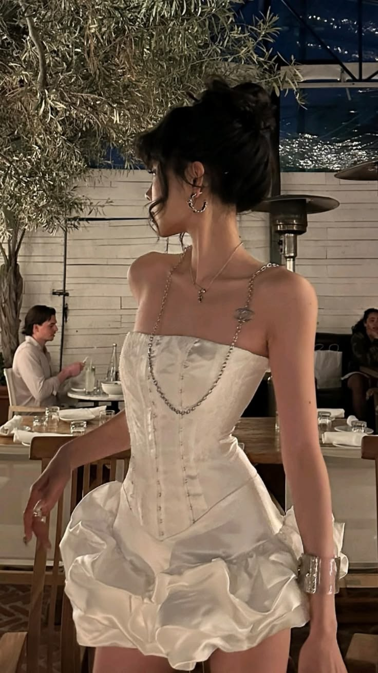 Elegant Strapless White Satin Pleated Short 6th Grade Homecoming Dress Mini Birthday Dress D2964