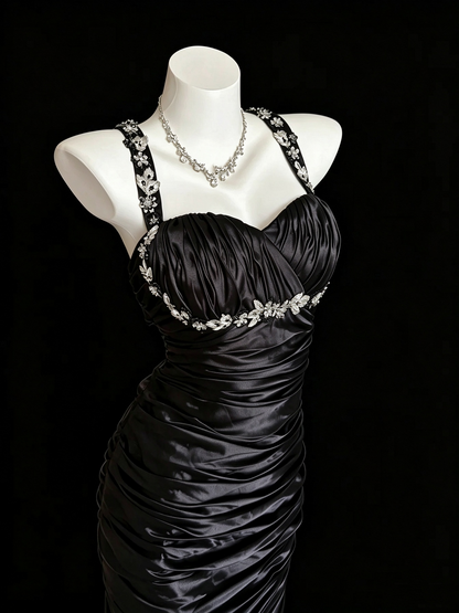 Stylish Spaghetti Straps Satin Pleated Beaded Sheath Short Homecoming Dress Black Short Birthday Outfits D5266
