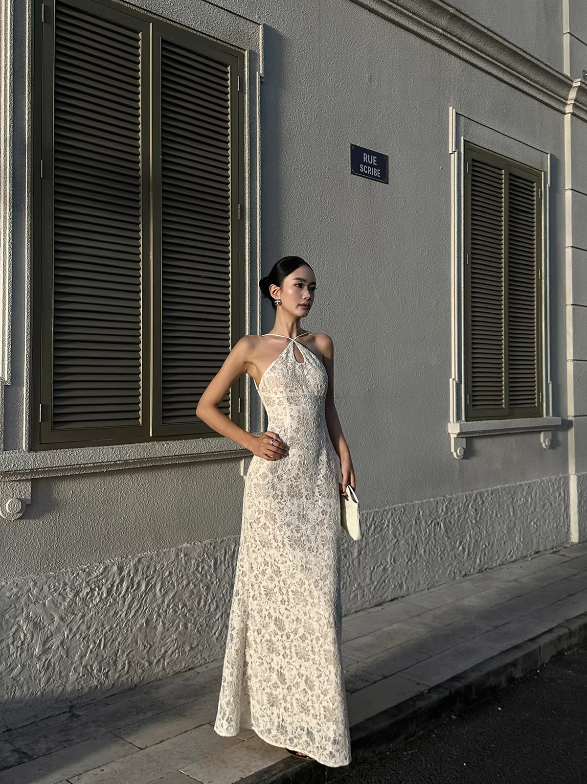 Glamorous Beige Sleeveless Lace Mermaid Slit Long Evening Dress Formal Birthday Party Gown D2086