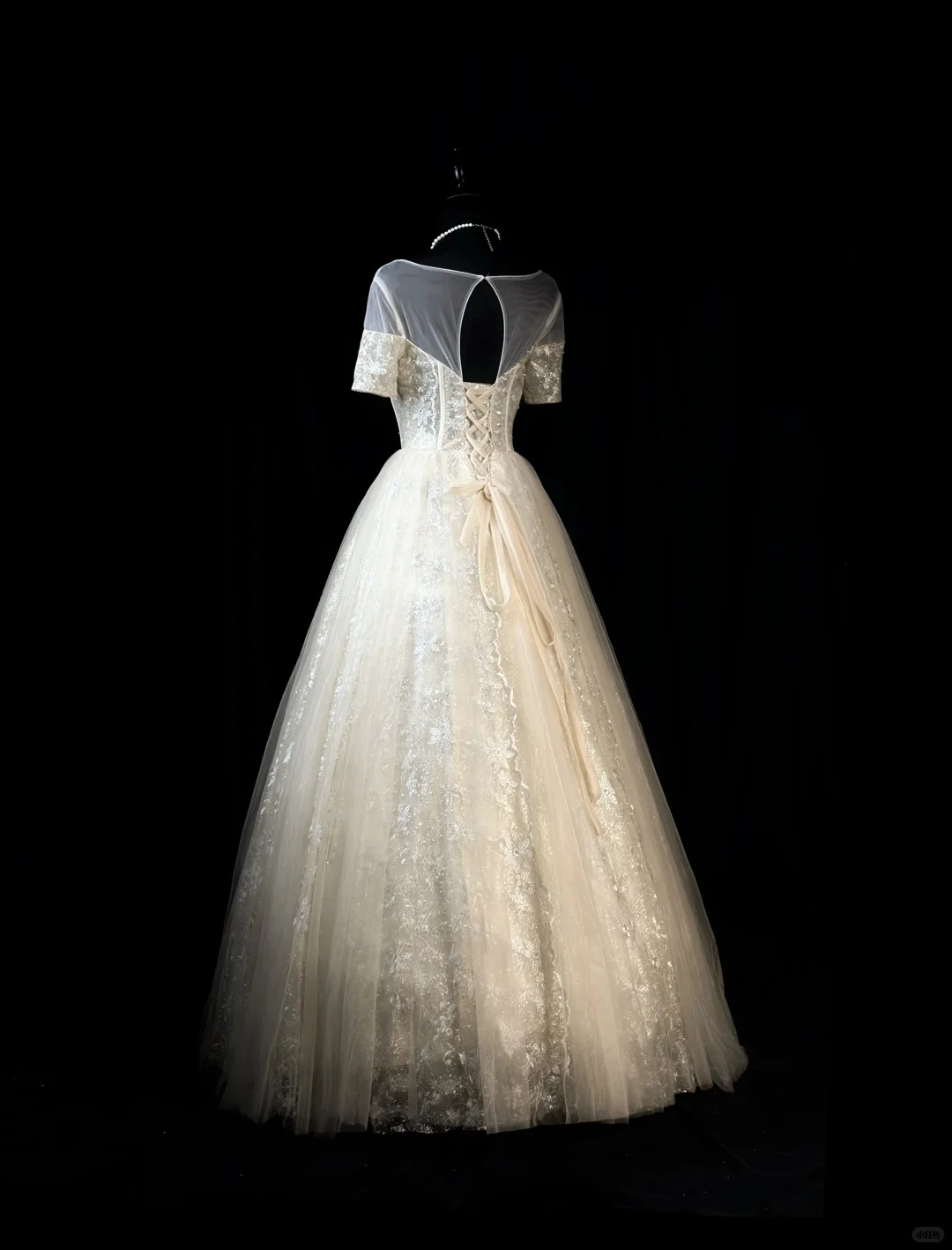 Gorgeous Gold Tulle Lace Embroidery Beaded A Line Long Birthday Prom Dress Evening Gown D2508