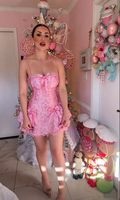 Unique Spaghetti Straps Satin Print Floral Short Party Dress Pink Short Homecoming Dress With Bow D4654