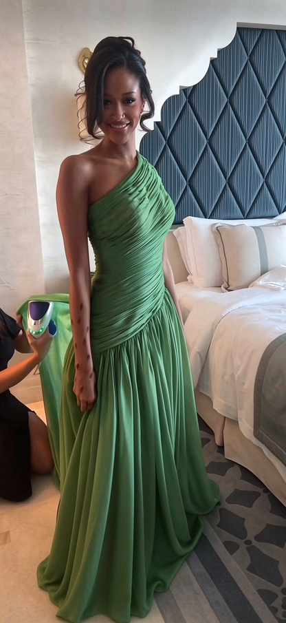 Stylish Green Chiffon Pleated Mermaid Long Party Dress One Shoulder Long Prom Dresses D5021