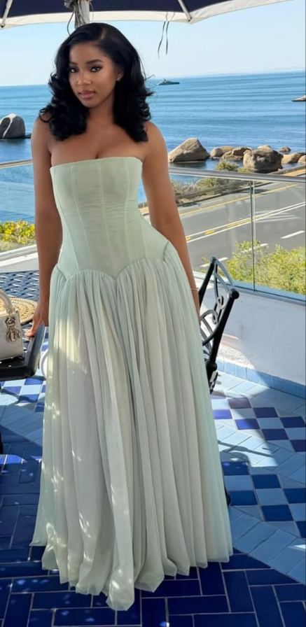 Classy Light Green Tulle A Line Long Evening Dress Strapless Prom Dresses D4961