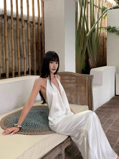 Sexy Halter V Neck White A Line Long Party Dress Formal Backless Evening Gown D2123