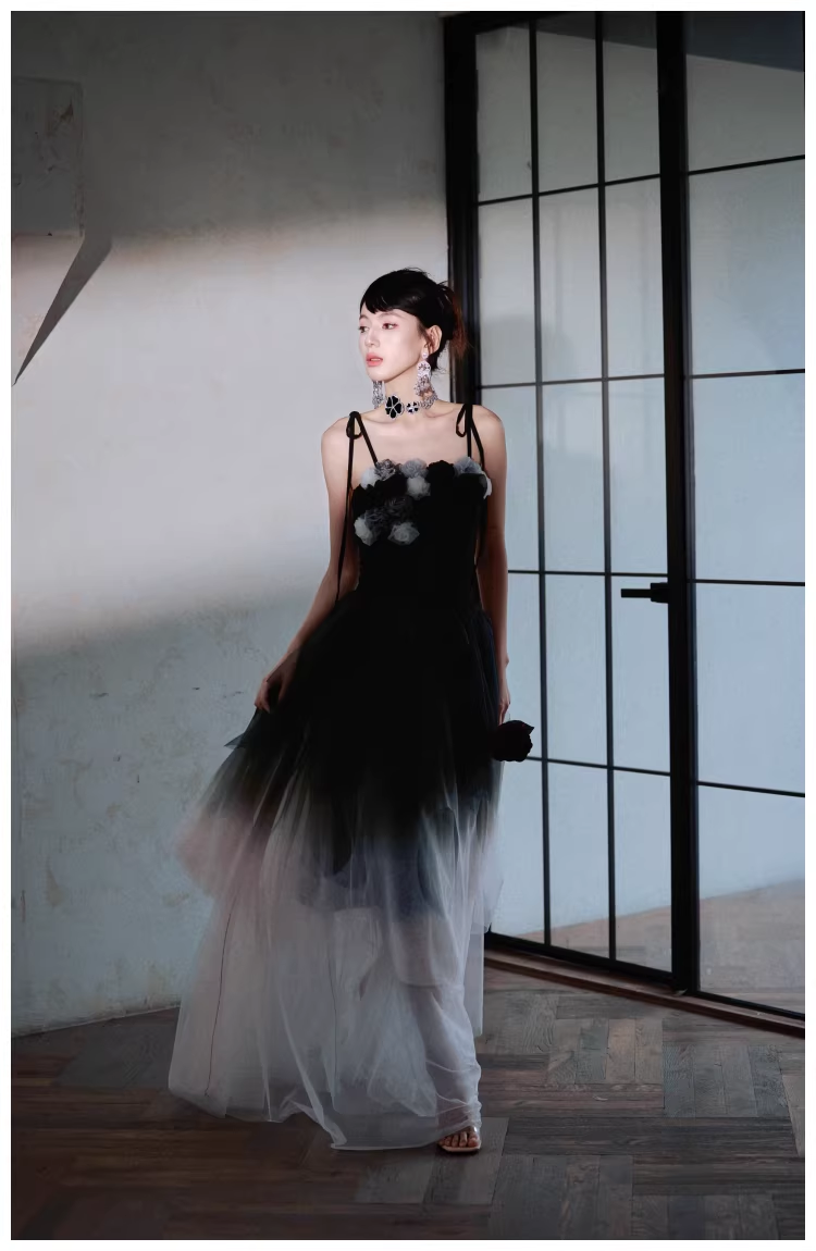 Elegant Spaghetti Straps Ombre Black Tulle Layered A Line Long Party Dress Evening Dress D2416