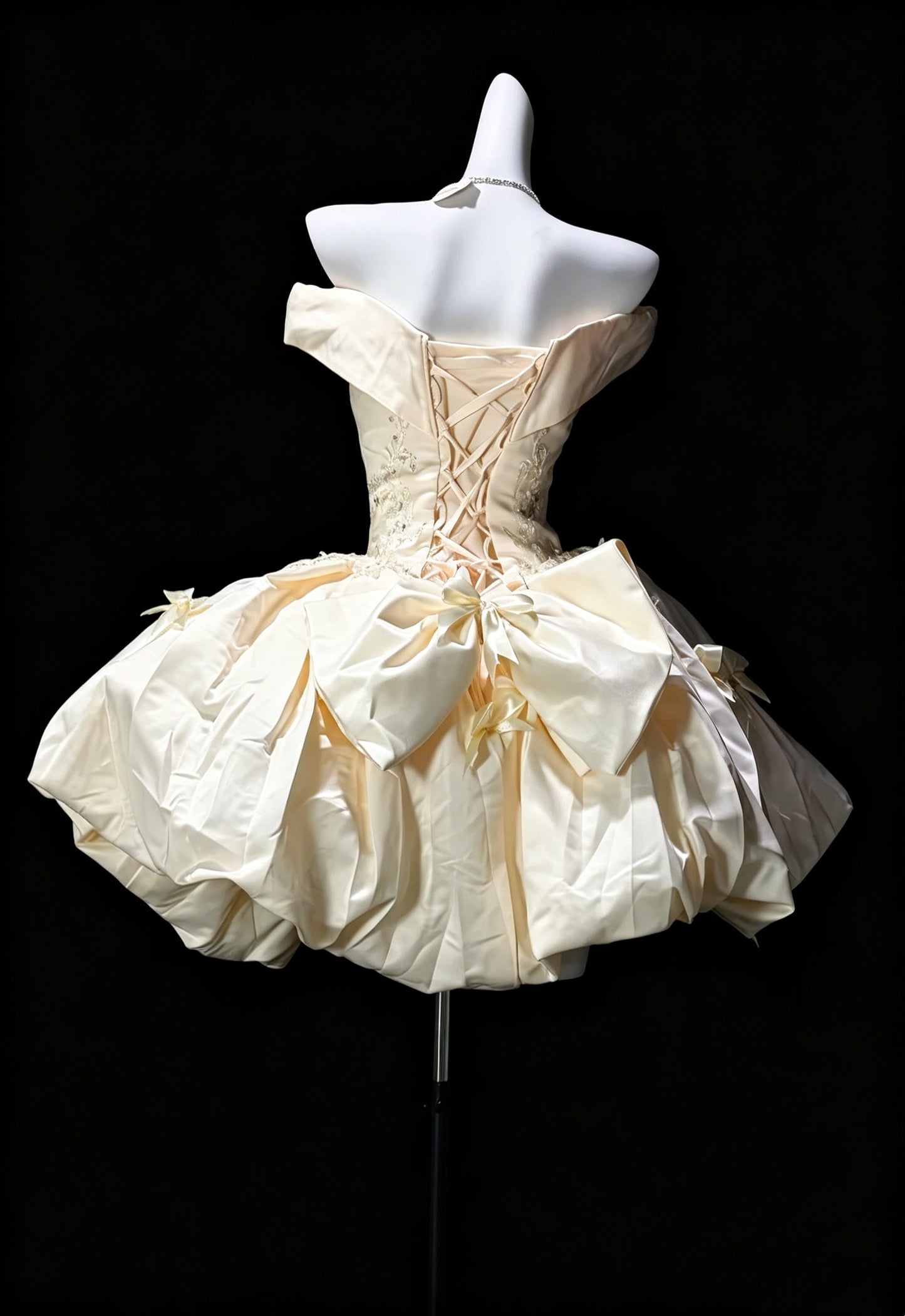 Sweet Pastel Yellow Satin Appliques Mini Homecoming Dress,Off The Shoulder Short 16th Birthday Outfits D3621