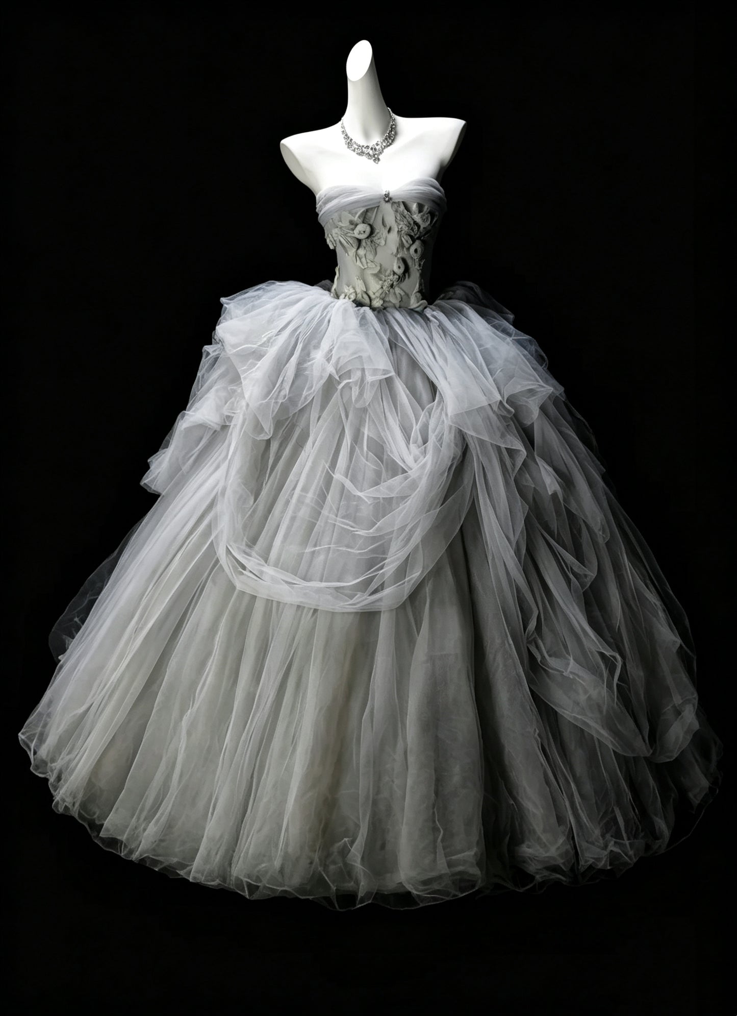 Classy Strapless Gray Tulle Appliques Sweet 16 Dress Formal Quinceanera Dress D3635