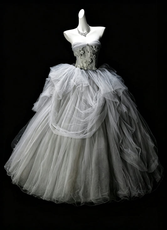 Classy Strapless Gray Tulle Appliques Sweet 16 Dress Formal Quinceanera Dress D3635